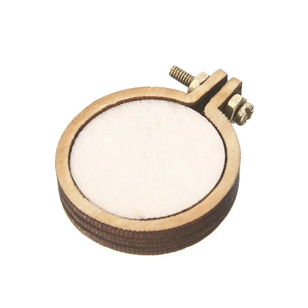 10Pcs Wooden Mini Embroidery Hoop
